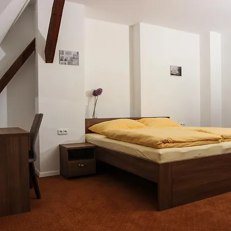 Pensjonat Kastiel Rozkovany